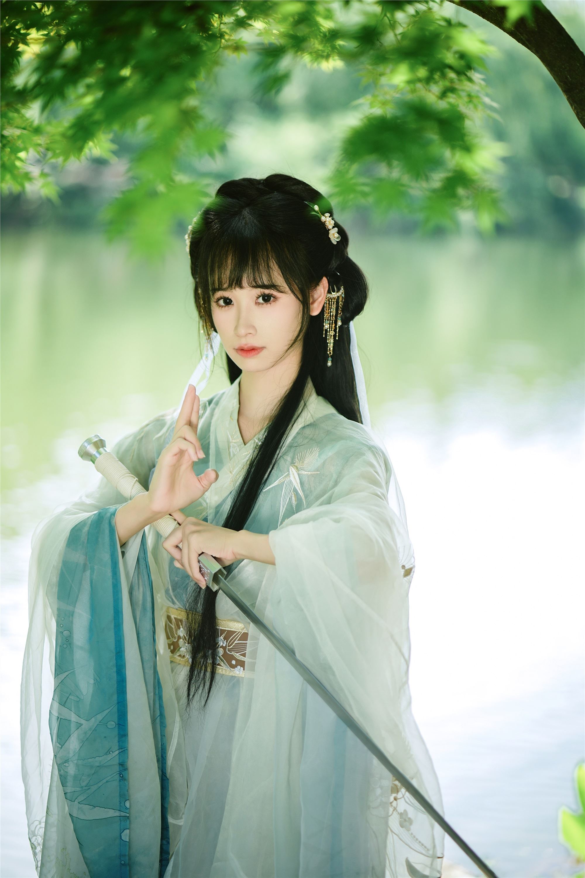 YITUYU艺图语 2025.01.22 小师妹 春娇